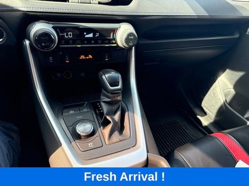 Used 2023 Toyota RAV4 XSE AWD/4WD image 8