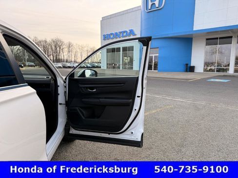 Certified 2023 Honda CR-V EX image 18