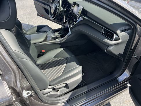 Used 2023 Toyota Camry SE FWD image 34
