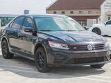 Used 2018 Volkswagen Passat 3.6 image 3