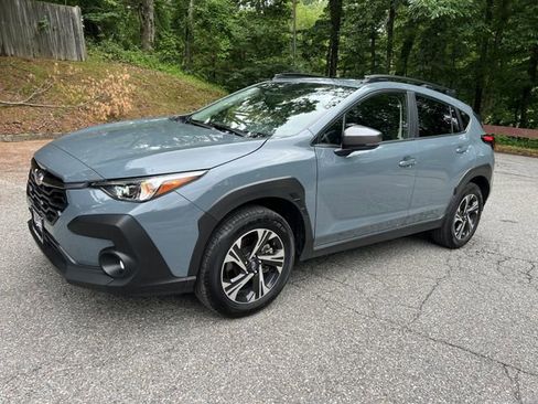 Used 2025 Subaru Crosstrek 2.0i Premium AWD/4WD image 4