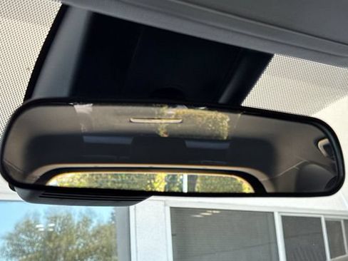 Used 2024 Toyota RAV4 XLE FWD image 25