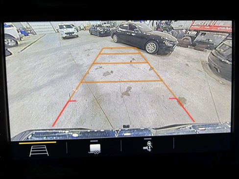 Used 2019 Ford F150 Lariat w/ Equipment Group 502A Luxury image 39