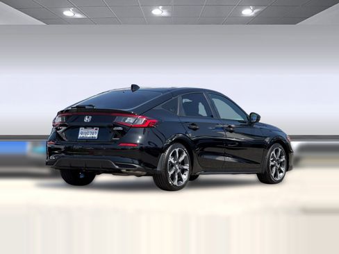 Used 2025 Honda Civic Sport Touring image 8