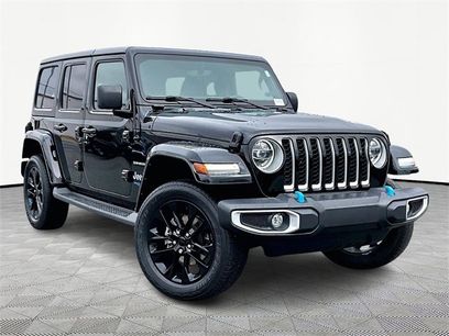 Used 2022 Jeep Wrangler Unlimited Sahara w/ Cold Weather Group