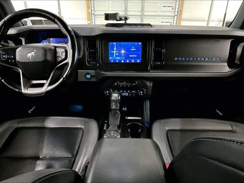 Used 2021 Ford Bronco Black Diamond image 14