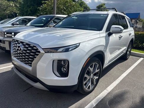 Used 2022 Hyundai Palisade SEL w/ Premium Package FWD image 1