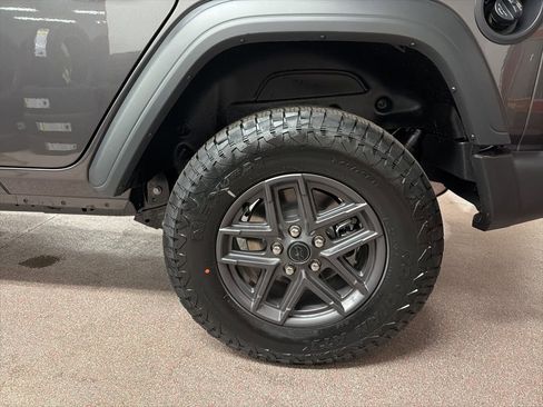 New 2026 Jeep Wrangler Unlimited Sport AWD/4WD image 18