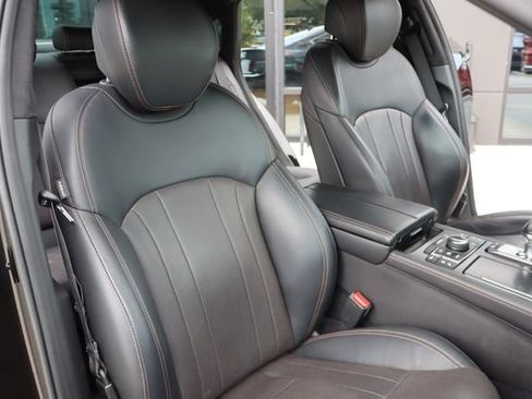 Used 2019 Genesis G80 3.3T Sport RWD image 15