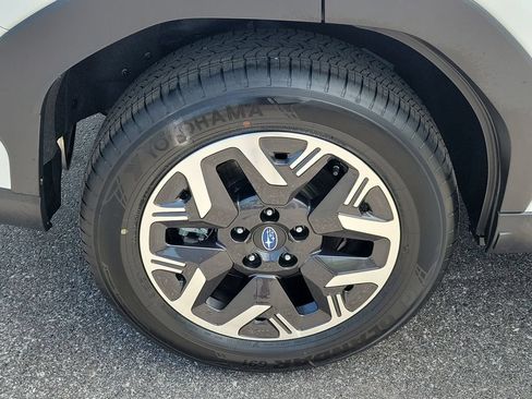 Certified 2026 Subaru Forester Premium AWD/4WD image 5