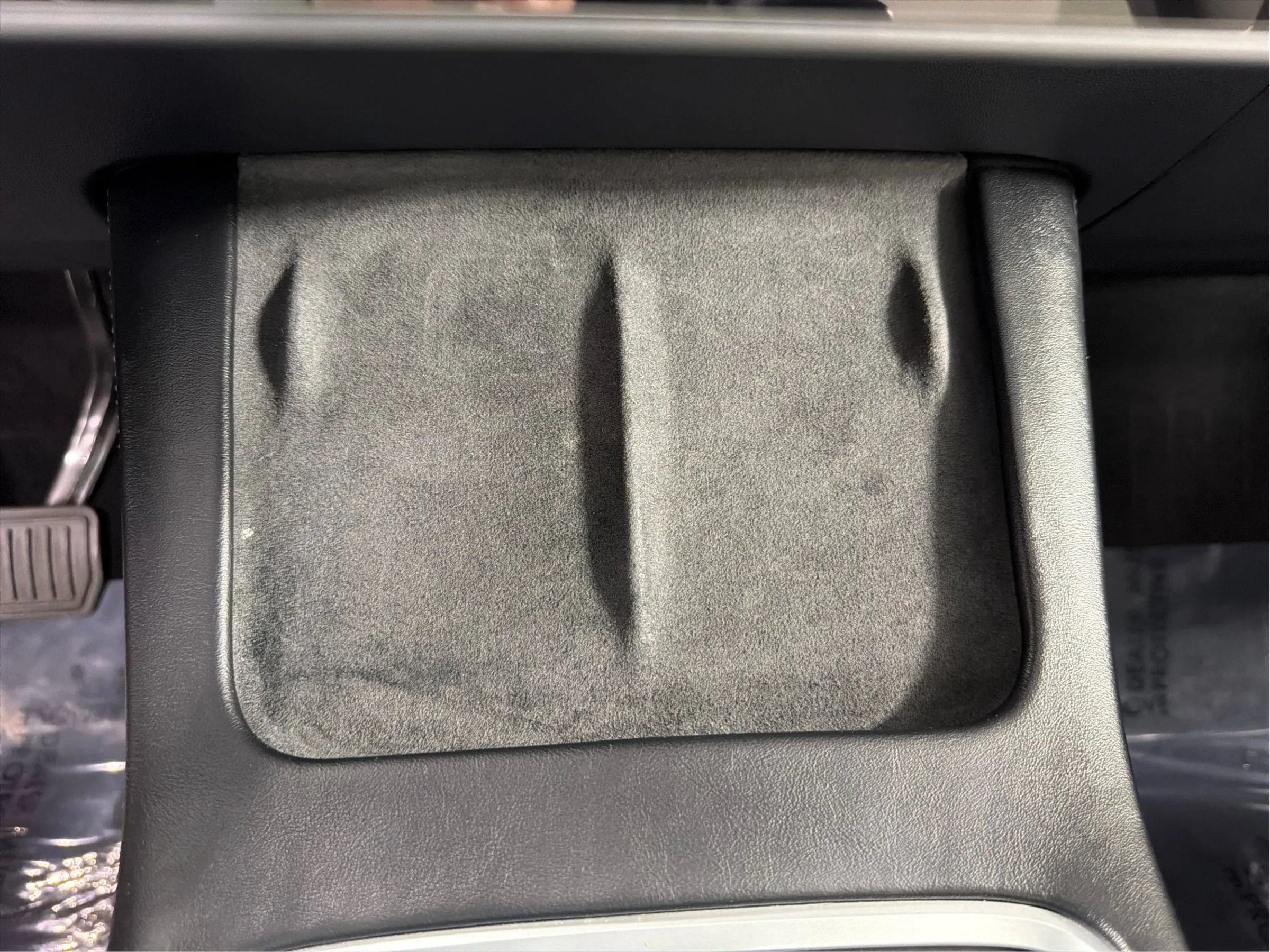 Used 2024 Tesla Model Y Long Range AWD/4WD image 30