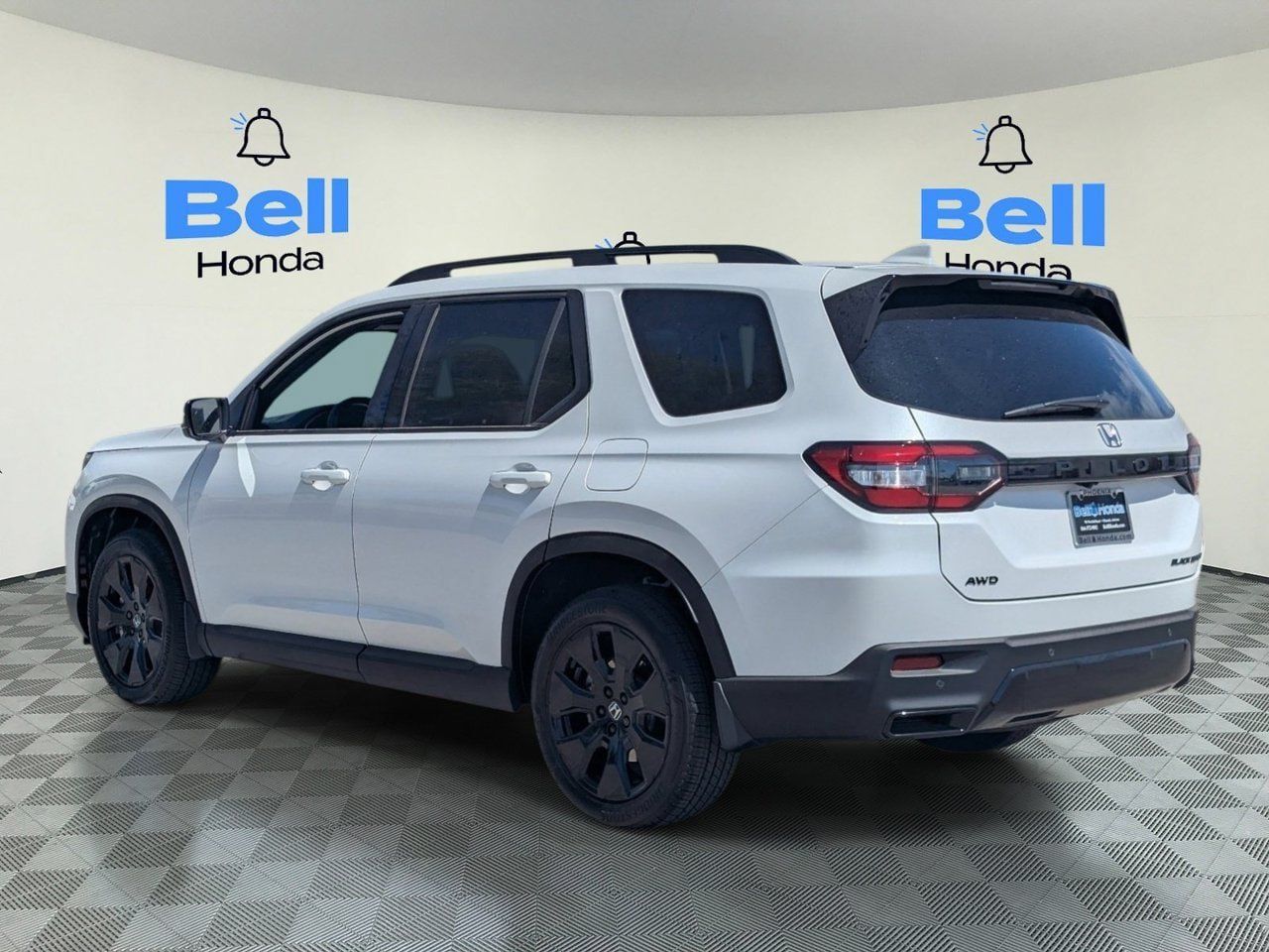 New 2026 Honda Pilot Black Edition image 2