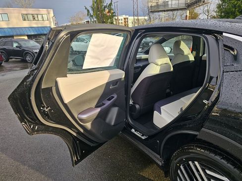 New 2026 Nissan Leaf SV+ image 18