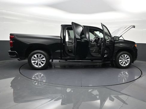 Used 2024 Chevrolet Silverado 1500 Custom RWD image 27