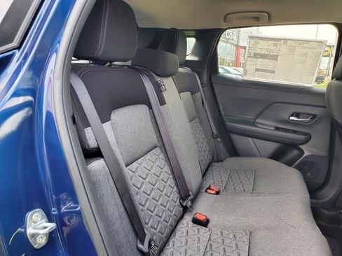 New 2026 Nissan Kicks SV image 15