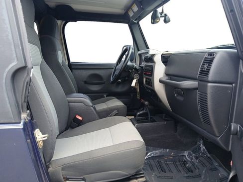 Used 2006 Jeep Wrangler Unlimited AWD/4WD image 15