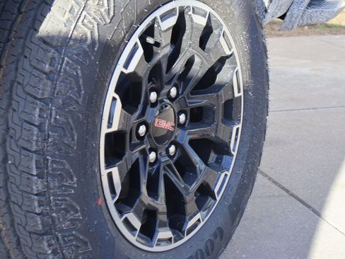 New 2026 GMC Canyon AT4 w/ Technology Plus Package image 48