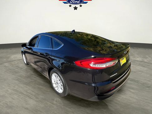 Used 2020 Ford Fusion SE image 7