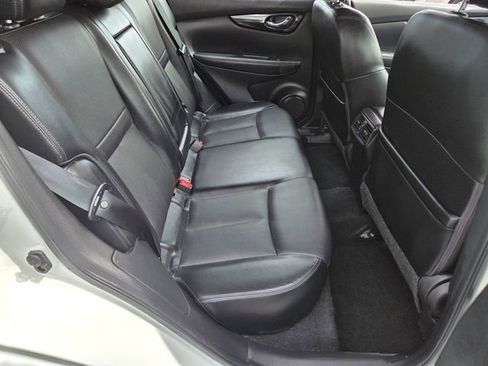 Used 2022 Nissan Rogue Sport SL AWD/4WD image 15