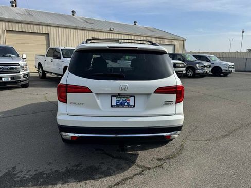 Used 2016 Honda Pilot Touring image 9