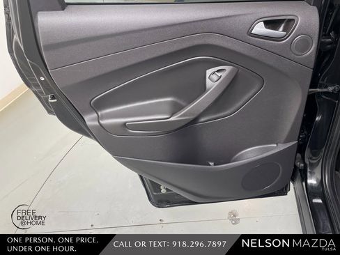 Used 2014 Ford Escape Titanium image 38