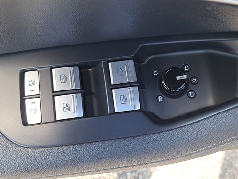 Used 2023 Audi A6 Premium Plus image 30