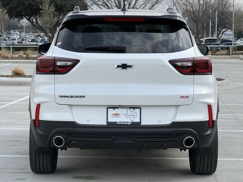 New 2026 Chevrolet TrailBlazer RS w/ Convenience Package FWD image 5