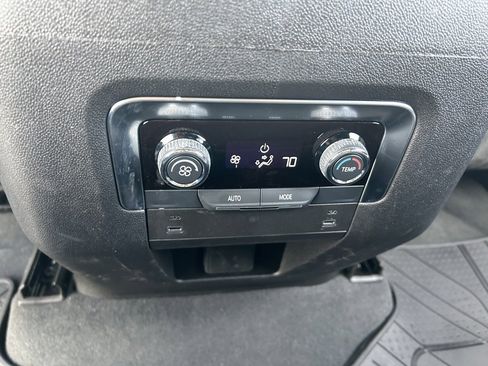 Certified 2025 Chevrolet Tahoe RST image 39