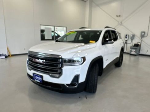 Used 2023 GMC Acadia AT4 w/ LPO, Floor Liner Package AWD/4WD image 13