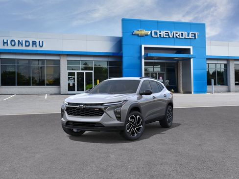 New 2026 Chevrolet Trax RS w/ Driver Confidence Package FWD image 32