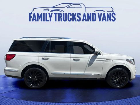Used 2020 Lincoln Navigator Reserve w/ Equipment Group 208A Reserve AWD/4WD image 6