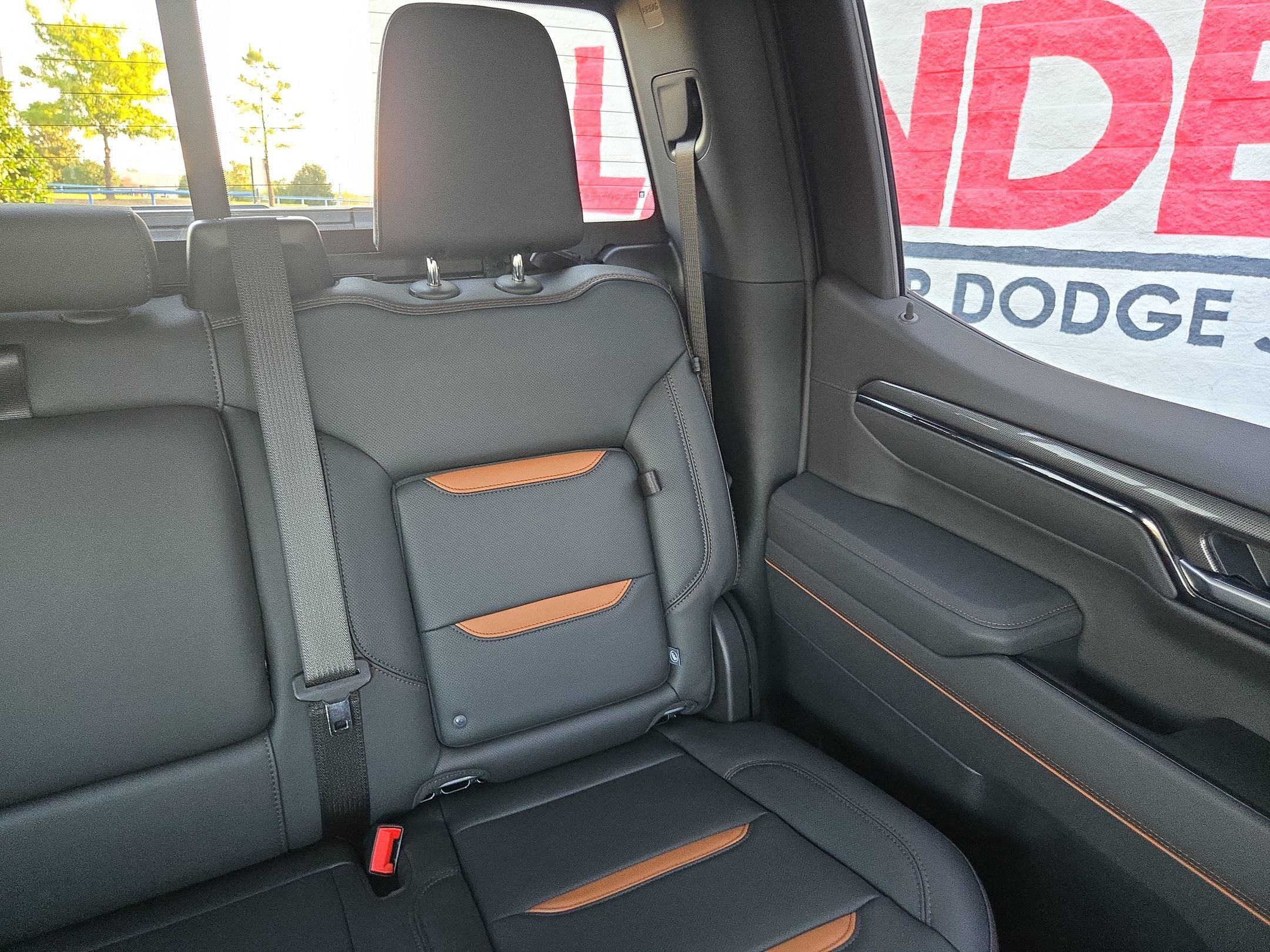 Used 2026 GMC Sierra 1500 AT4 w/ AT4 Premium Package AWD/4WD image 14