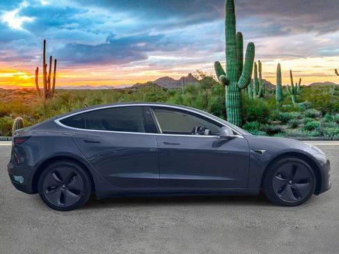 Used 2020 Tesla Model 3 Long Range AWD/4WD image 2