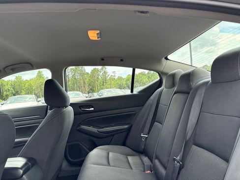 Used 2022 Nissan Altima 2.5 S FWD image 25