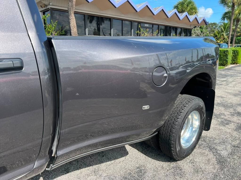 Used 2025 RAM 3500 Big Horn AWD/4WD image 17