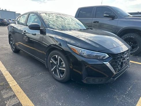 Used 2024 Nissan Sentra SV FWD image 7
