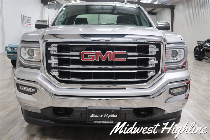 Used 2017 GMC Sierra 1500 SLT w/ SLT Premium Package AWD/4WD image 11