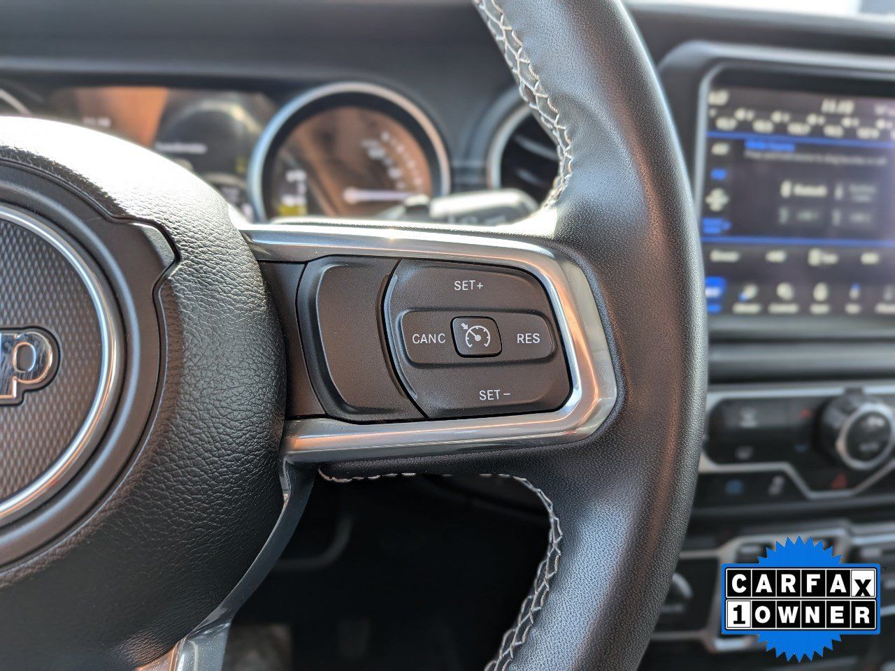 Used 2023 Jeep Wrangler Unlimited Sahara AWD/4WD image 27