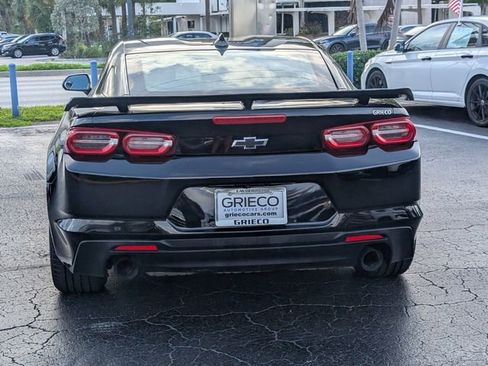 Certified 2020 Chevrolet Camaro LT RWD image 6