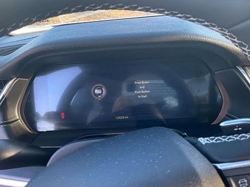 Used 2024 Jeep Grand Cherokee L Altitude image 20