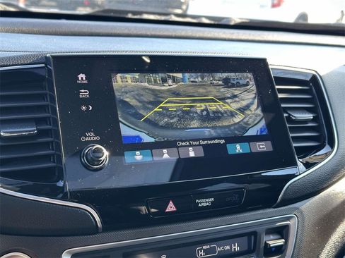 Certified 2023 Honda Passport TrailSport image 27