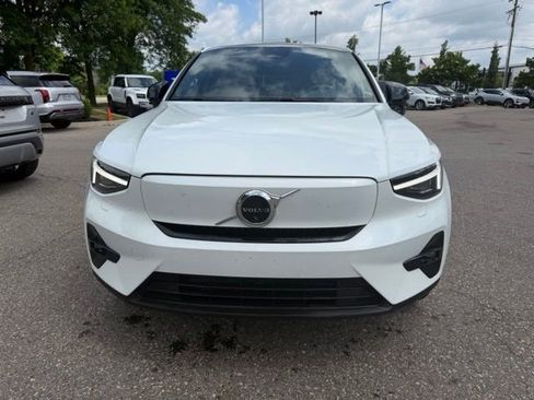 Used 2023 Volvo C40 P8 Recharge Ultimate w/ Protection Package Premier AWD/4WD image 2