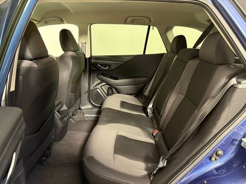 Used 2021 Subaru Outback Premium image 17