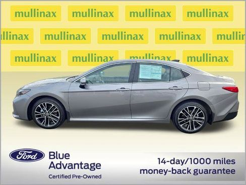 Used 2025 Toyota Camry XLE w/ Premium Plus Package AWD/4WD image 12