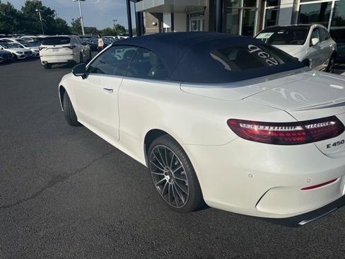 Used 2023 Mercedes-Benz E 450 4MATIC Cabriolet image 2