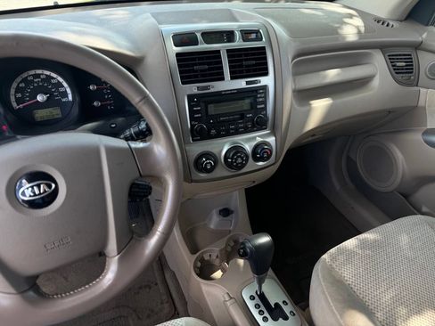 Used 2006 Kia Sportage LX FWD image 26