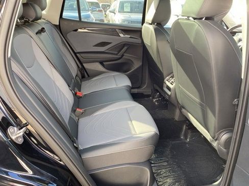 New 2026 Volkswagen Tiguan SE image 48