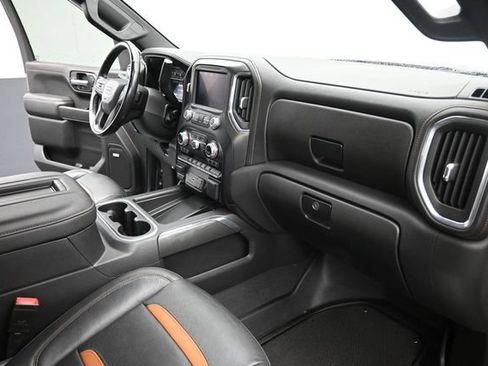 Used 2021 GMC Sierra 1500 AT4 w/ AT4 Preferred Package AWD/4WD image 18