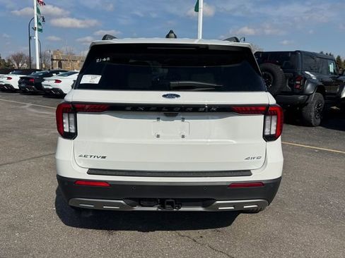 New 2026 Ford Explorer Active w/ Active Comfort Package AWD/4WD image 6