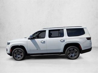 Certified 2024 Jeep Wagoneer Series II w/ Flexible Seating Group AWD/4WD video 2